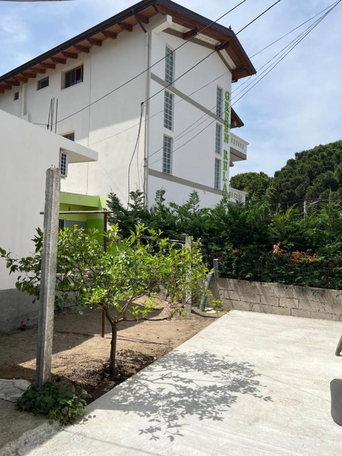 Rooms For Rent Habipi Vlorë Buitenkant foto